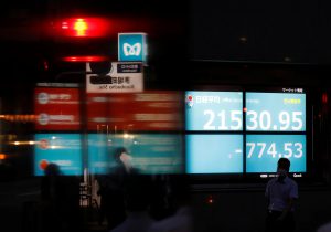 Nikkei and Hang Seng Advance But Inflation Fears Persist