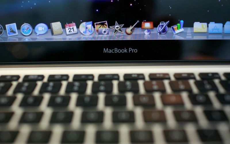 The keyboard and applications on an Apple MacBook Pro are shown at the Apple retail store in San Francisco, California, U.S. July 21, 2009. REUTERS/Robert Galbraith/File Photo